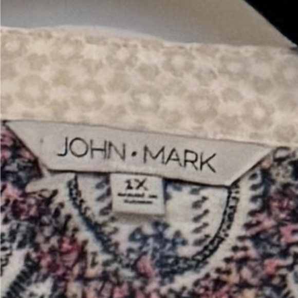 John Mark Multicolor Patterned Top - Picture 2 of 2